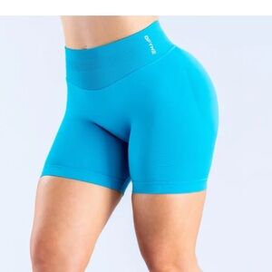 DFYNE impact shorts glacier blue new 4.5 medium